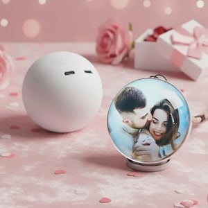 Gepersonaliseerde glazen videobol, een aandenken op maat, een romantisch fotocadeau