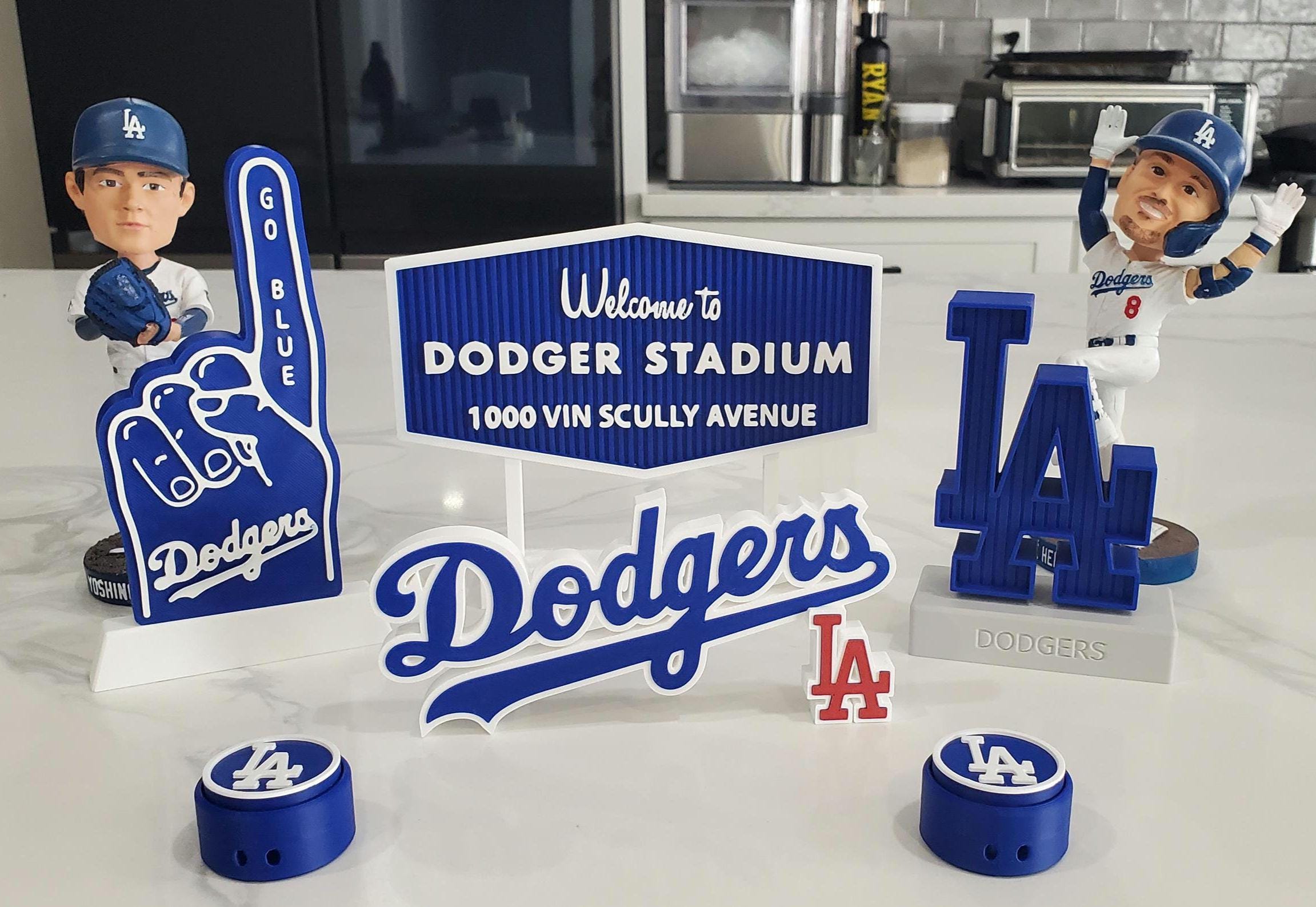 La Dodgers Figurine - Etsy