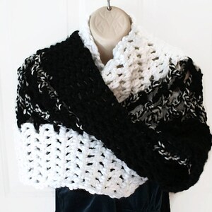 Womens Shawl, Shawl Wrap, Crochet Wrap, Elegant Shawl, Winter Wrap, Womens Wrap, Womens Stole, Chunky Shawl, Shoulder Shawl, Black Sha image 2