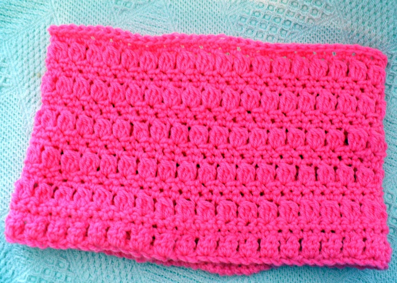 Pink Cowl Scarf, Crochet Circle Scarf, Pink Crochet Cowl, Pink Infinity Scarf, Winter neckwarmer, Womens Cowl, Fashion Neckwarmer image 4