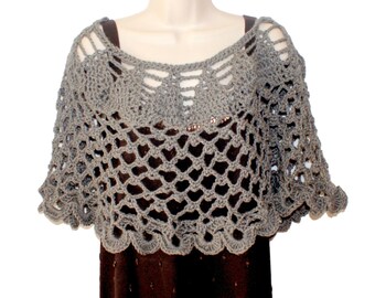 Gehäkelter grauer Capelet Poncho, eleganter Schal, Schulterwärmer