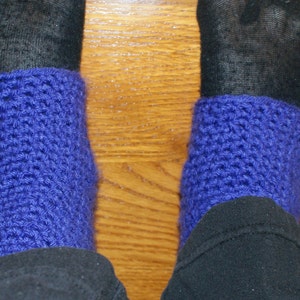 Yoga Socks, Pilates Socks, Dance Socks, Exercise Socks, Footwear, Pedicure Socks, Heel-less Toe-less Socks, Flip Flop Socks, Spa Socks, image 4