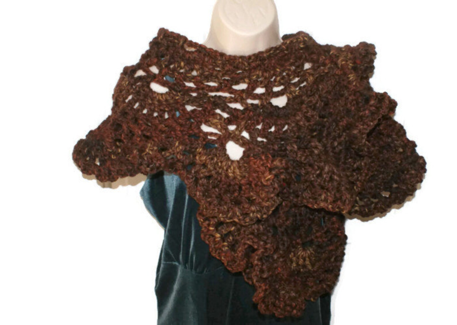 womens crochet shawl