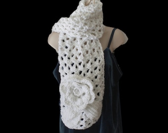 Chunky Crochet Scarf, White Rose Neckwarmer, Bridal Winter Scarf
