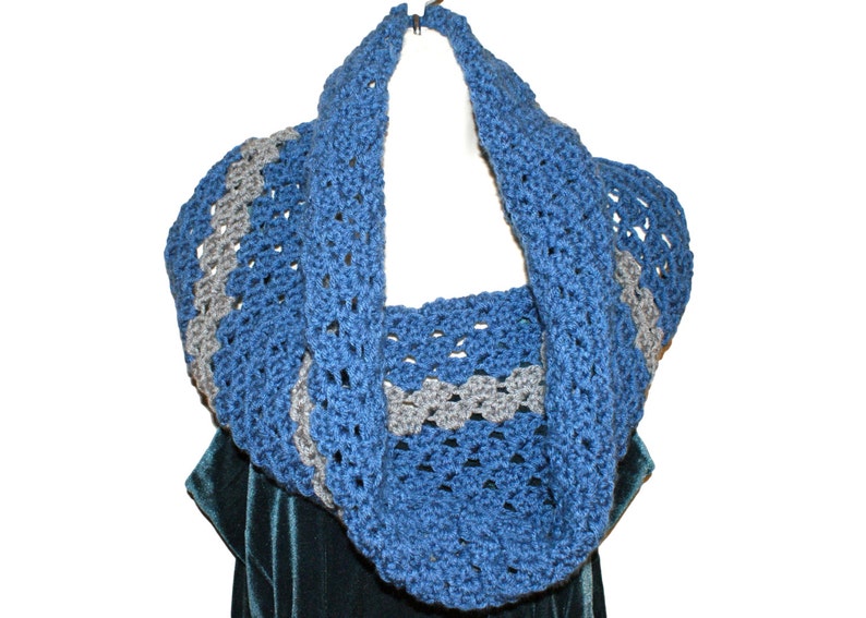 Women's Cowl, Blue Crochet Cowl, Blue Infinity Scarf, Winter Neckwarmer, Blue Crochet Capelet, Cowl Neck Scarf, Winter Fashion Scarf image 1