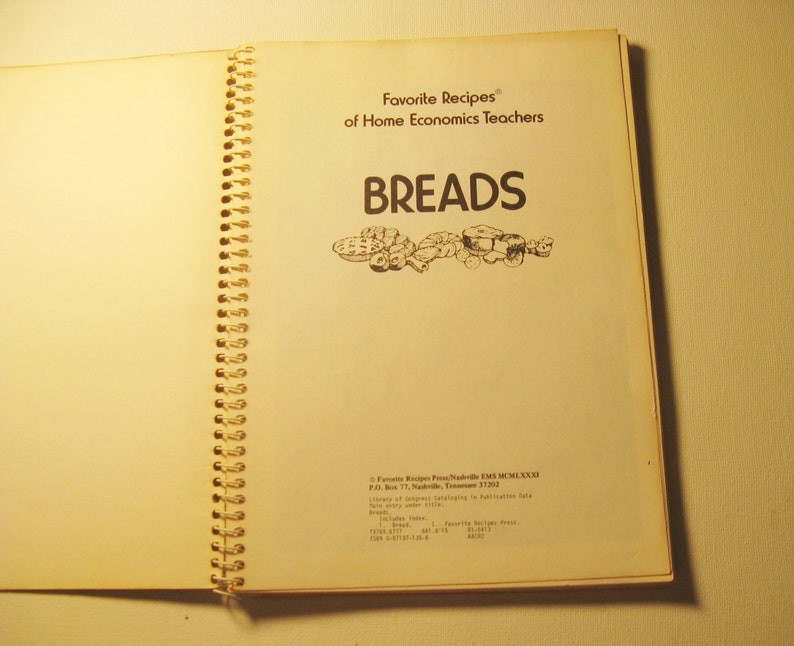 Vintage Bread Cookbook 'Breads Favorite Recipes of Etsy