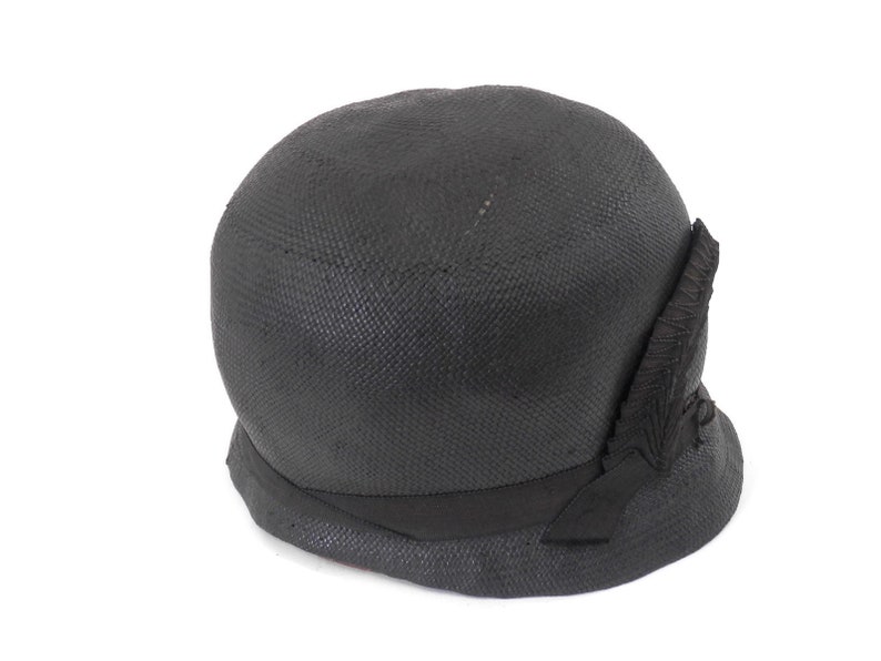 Art Deco Black Straw Cloche Hat with Pleated Grosgrain Ribbon Trim and Silk Lining Period Flapper Girl Vintage Clothing and Accessories