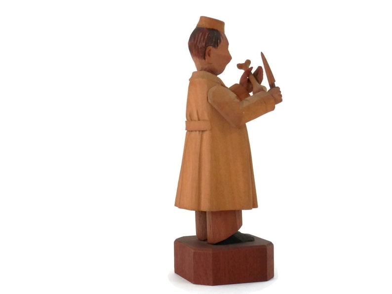 Anri Doctor Mortician Italian Wood Carving from the 1950's Made in Italy olk Art Wood Carving Medical Collectibles image 4