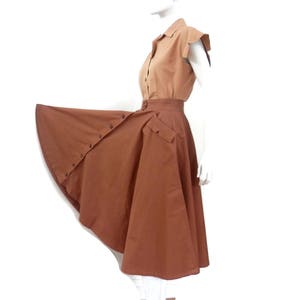 1950's Horrockses Fashion Blouse and Circle Skirt Outfit Tan and Brown High Waist English Fashion Designers image 3