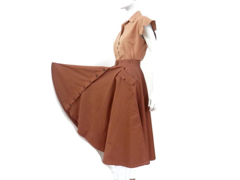 1950's Horrockses Fashion Blouse and Circle Skirt Outfit Tan and Brown High Waist English Fashion Designers image 3
