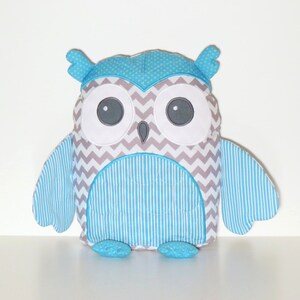 Pillow Cover, Custom Owl, Nursery Pillow Cover, Owl Pillow, Accent Pillow, Aqua Blue, White and Gray Chevron Stripes Dots