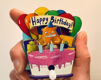 Wind-Up Diorama - Happy Birthday Hamster!