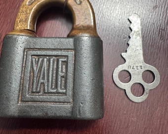 1905 Yale Lock with Working Key