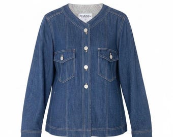 Chaqueta vaquera sin cuello de Chanel (1999)