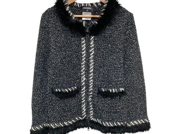 Chaqueta Chanel de punto tweed con cremallera y forro de pelo sintético, color negro, talla 36.