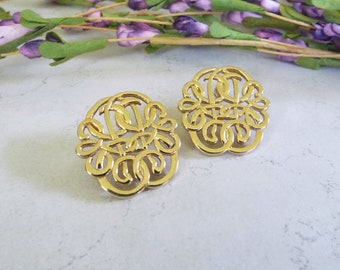 Vintage Gold Plated Scrollwork Career Pierced Earrings 1.25x1" Like New Condition With New Backs