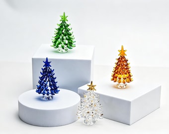 Handgemaakte miniatuur kerstboom van lampglas