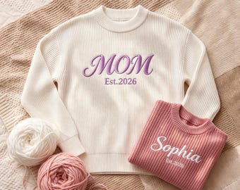Ensemble pull et gilet en maille brodés personnalisés pour maman et bébé, tenue assortie confortable mère-enfant, pulls assortis personnalisés au crochet avec les noms