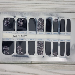 Black Rose Toenail Polish Strips: Summer Pedicure Nail Art