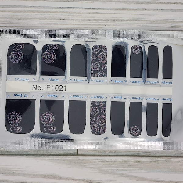 Black Rose Toenail Polish Strips: Summer Pedicure Nail Art