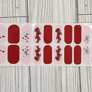 Valentines Hearts Nail Polish Wraps: Glitter Nail Decals