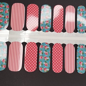 Spring fling nail wraps, nail polish wraps, 100% nail polish stickers, nail polish strips, nail decals, nail art, flower nail wraps