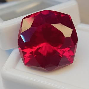 Authentic Blood Myanmar Red Ruby 32-33 Ct Certified Cushion Cut Natural Loose Gemstone For Pendant Making and Jewellery Top Gemstone BD008