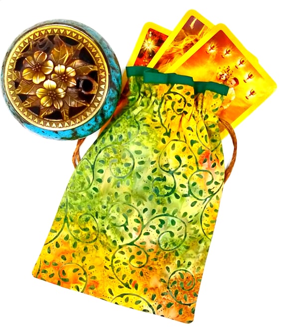 Tarot Bag, Floral Print Tarot Bag, Tarot Deck Pouch. Tarot Accessories, Batik Tarot Card Bag, Tarot Card Pouch