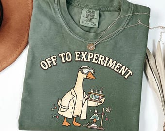 Funny Scientist Silly Goose Shirt, Science Lover Graphic Tee, Cute Lab Teacher Shirt,Back To School Science Gift Nerdy Scientist Tee for her