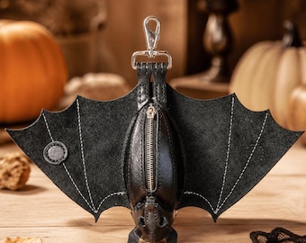 Leather Bat Coin Purse, Halloween Bat Wallet, Handmade Faux Leather Zipper Pouch, Gothic Animal Purse, Cute Bat Keychain Wallet, Spooky Gift