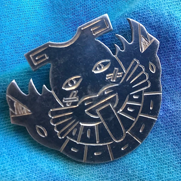 Vintage Peru Sterling Silver Oxidized Peruvian Pin