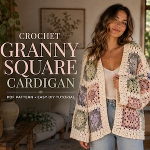 Op de afbeelding: Een gehaakt granny square vest met een veelkleurig patchworkontwerp in tinten crème, saliegroen, oudroze en lavendel. De tekst CROCHET GRANNY SQUARE CARDIGAN PDF PATTERN EASY DIY TUTORIAL staat aan de linkerkant weergegeven.