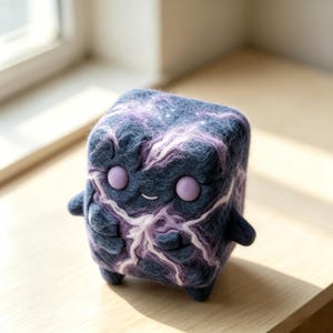 Ręcznie wykonany z filcu wełnianego Zero Point Galaxy Cube Monster, ozdoba na biurko z teksturą mgławicy, prezent dla miłośnika kosmosu