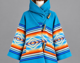 Damen Blau-Poncho mit Kapuze im Southwestern-Stil | Türkiser Woll-Duffle-Mantel mit Geometrischem Muster