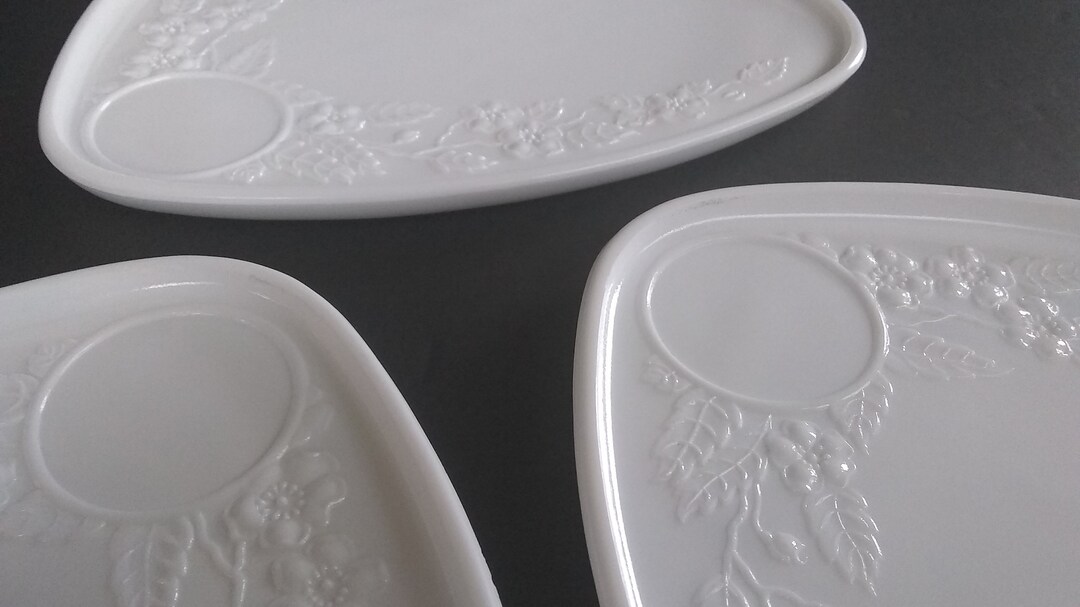 Vintage Indiana Milk Glass Sandwich Plates With Orange Etsy
