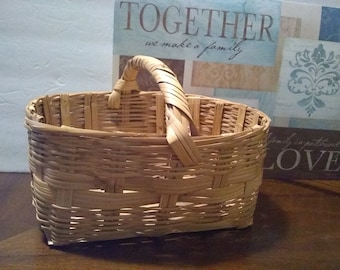 Vintage Bamboo Basket with a Single Low Handle Flower, Vegetable, Market Basket Rustic Farmhouse Wicker Bamboo Decor 11 by 8 1/2