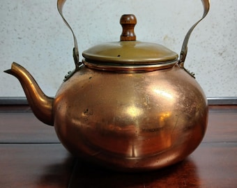 Vintage Brass Teapot with Wooden Handle and Gooseneck spout