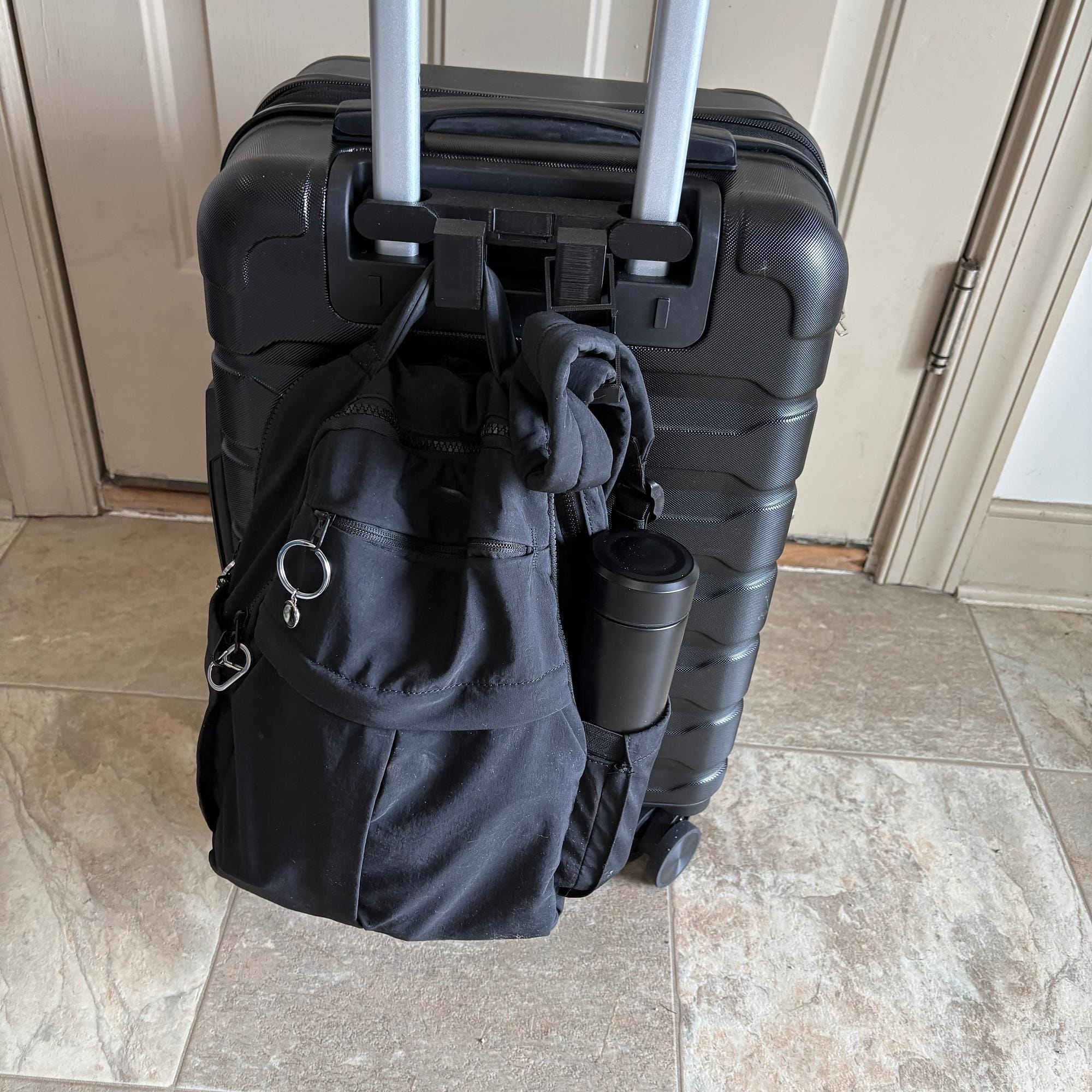 RAILTOTE Luggage Hook + Phone Stand, Hands-Free Travel Accessory Bundle