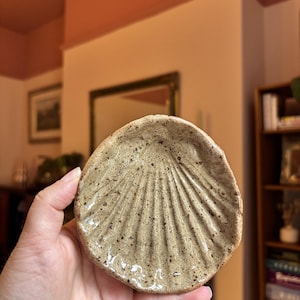 Handmade speckled stoneware seashell trinket or ring dishes | Coastal home decor