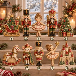 Pode incluir: Uma coleção de dez figuras com tema natalino dispostas em duas fileiras, incluindo um trenó, quebra-nozes, uma bailarina, um cavalo de balanço, um rei rato, um tamborileiro e um castelo, decorados nas cores vermelho, verde, dourado e branco.