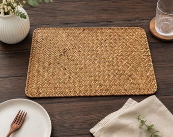 Natural Seagrass Placemats, Rectangular Woven Rattan Table Mats, 17 x 12 Inch, Multiple Sets