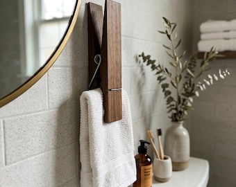 Soporte para toallas de madera extragrande con pinzas para ropa, gancho rústico para baño de estilo granja.