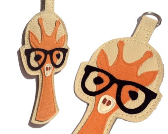 Keychain Leather Handmade, Lady Giraffe Key Chain, Handcrafted Animal Friends Collection - Kekoyu