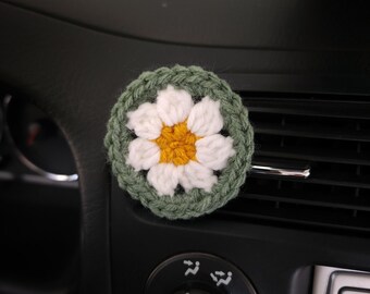 Car Vent Clip Daisy Charm, New Driver Gift, Cottage Core Decor