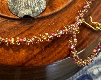 Collier fossile, bijou artisanal en véritable coquillage de brachiopode pêche et canneberge, cadeau unique des Finger Lakes
