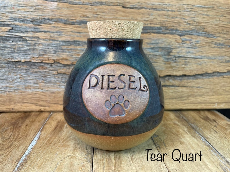 Custom Ceramic Pet Urn, Stoneware Cremation Vessel with Cork Bild 2