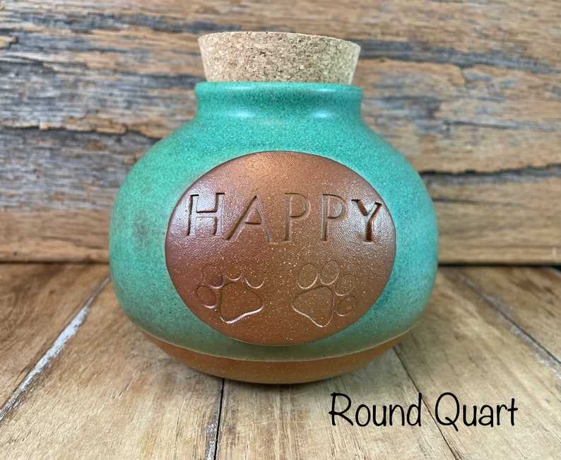 Custom Ceramic Pet Urn, Stoneware Cremation Vessel with Cork Bild 6