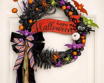 Handcrafted Grapevine Halloween Wreath, Bats, Spiders, Pumpkin Accents (18" Diameter)