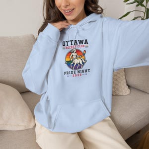 Ottawa Centaurs Peace Love Pride Pullover Hoodie Regenboog Hockey Graphic Top Pride Night Sportartikelen Boekenliefhebber Fictief Team