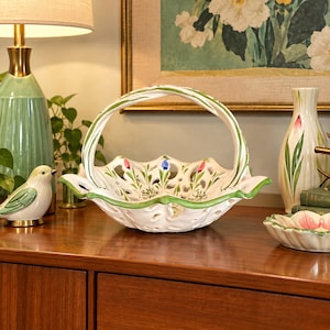 Cesta de cerámica vintage RCCL Portugal pintada a mano con motivos florales 882